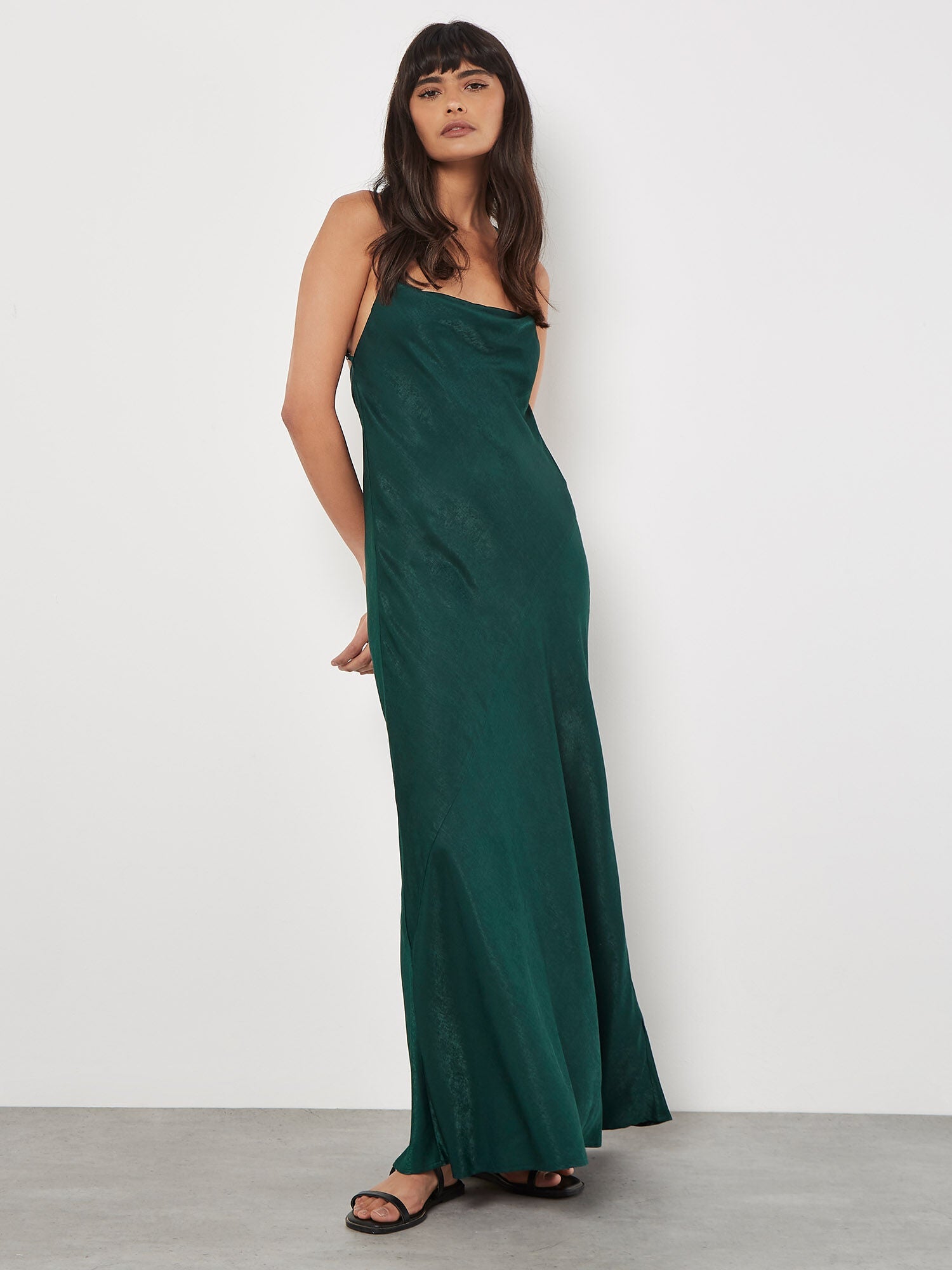 APRICOT - Backless Satin Slub Maxi Dress - 831179/831247 - Boutique Bubbles