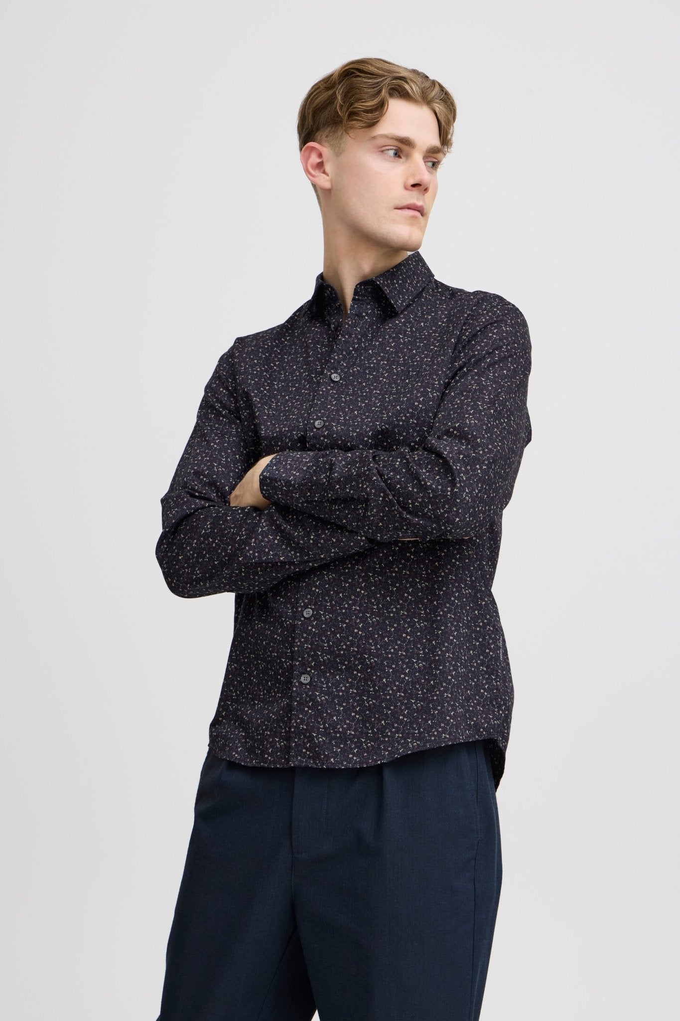 CASUAL FRIDAY - Anton LS linen floral AOP shirt - 20505293 - Boutique Bubbles