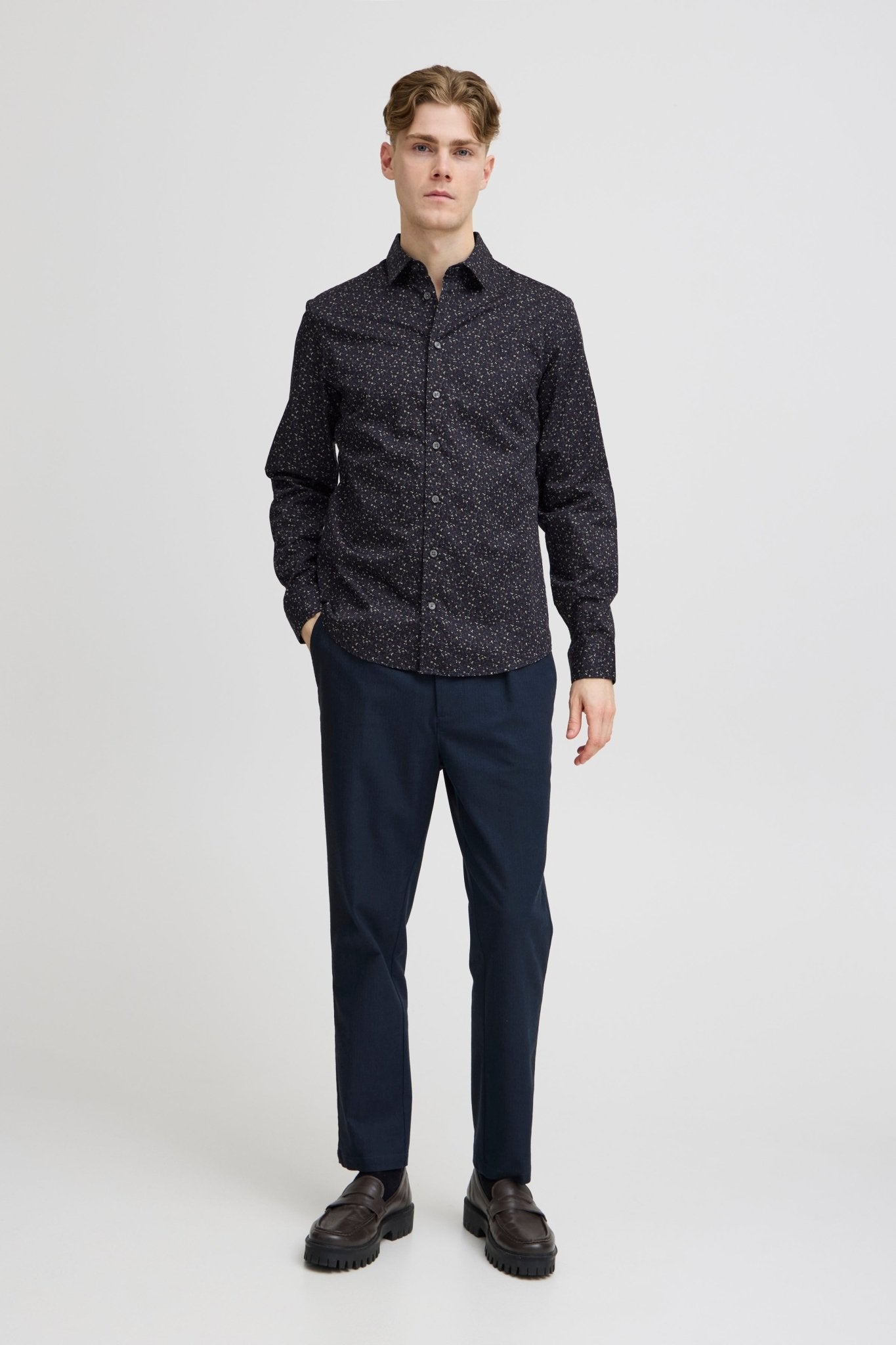 CASUAL FRIDAY - Anton LS linen floral AOP shirt - 20505293 - Boutique Bubbles