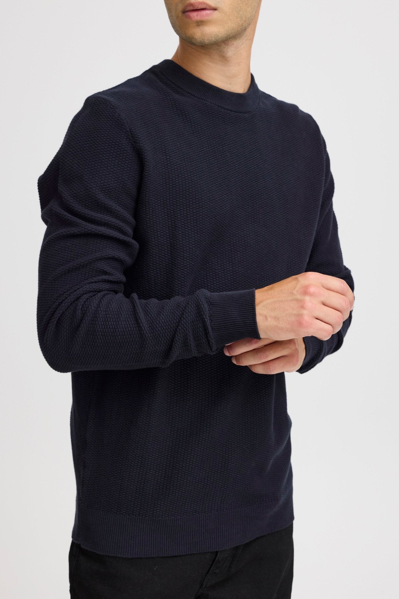 CASUAL FRIDAY - CFKARL 0160 structured crewneck knit - 20505192 - Boutique Bubbles