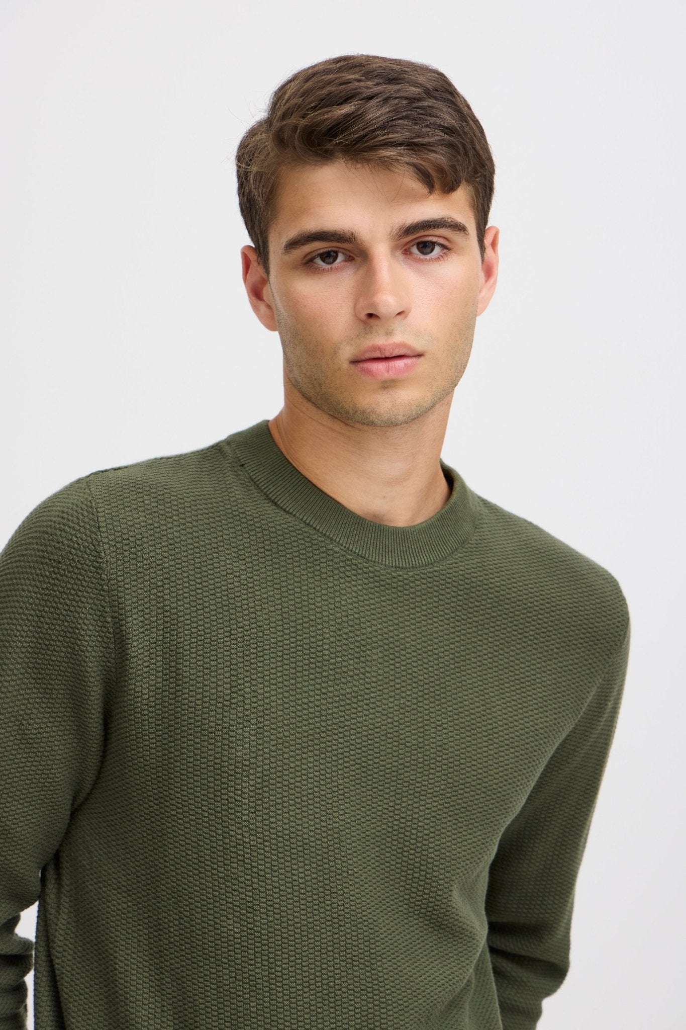 CASUAL FRIDAY - CFKARL 0160 structured crewneck knit - 20505192 - Boutique Bubbles