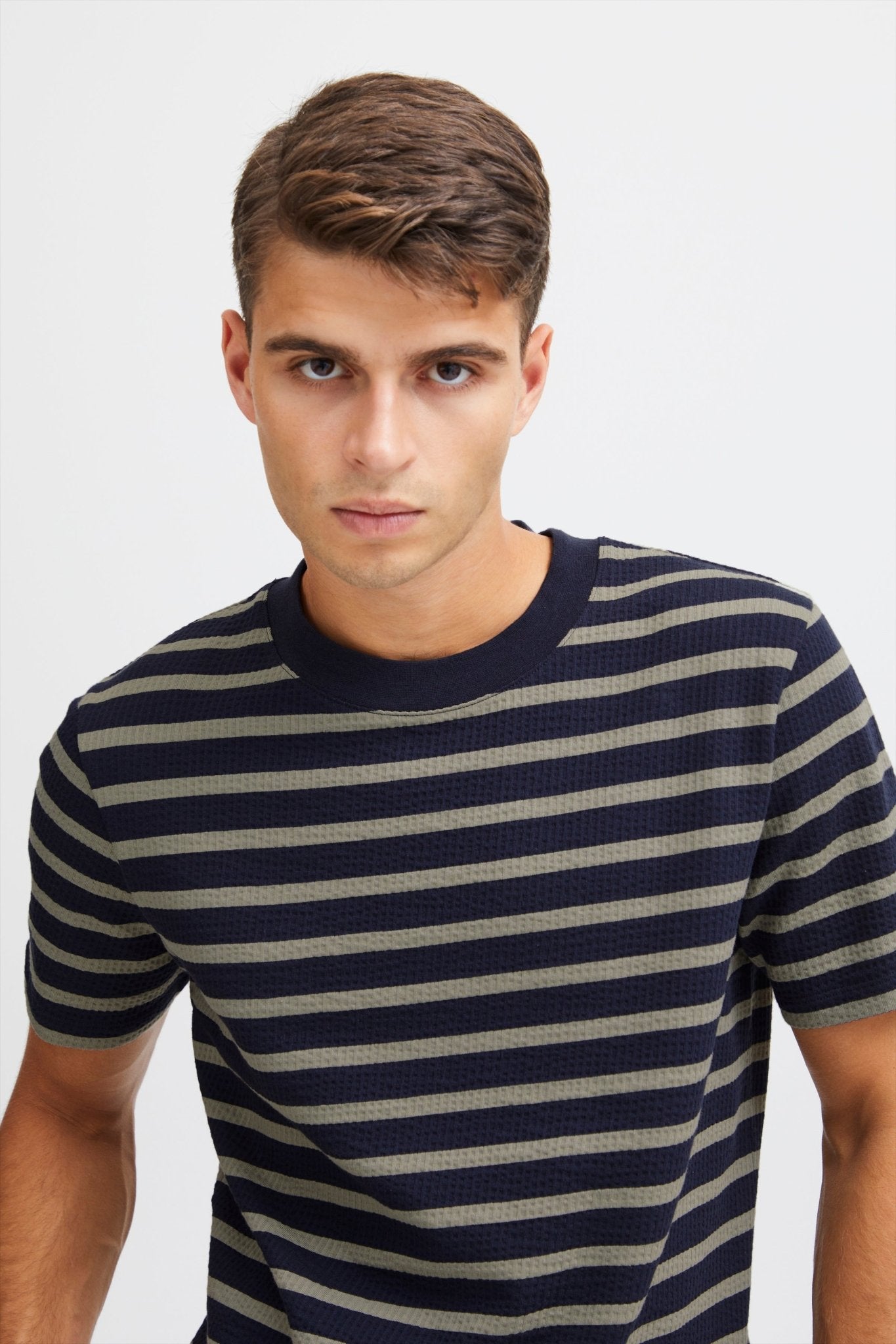 CASUAL FRIDAY - CFTHOR structured striped tee - 20505009 - Boutique Bubbles