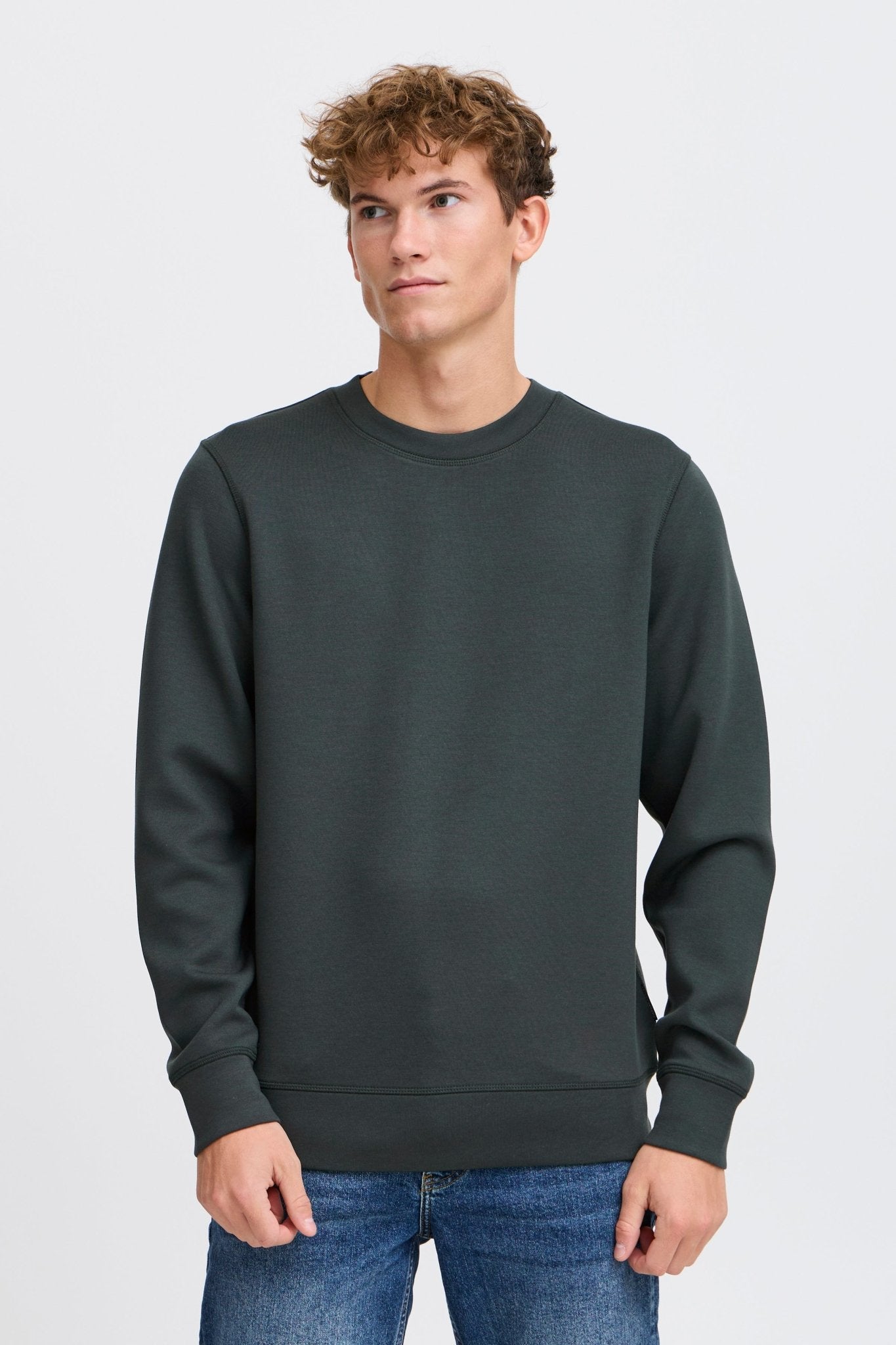 CASUAL FRIDAY - Sebastian Crew Neck Sweat - 20504731 - Boutique Bubbles