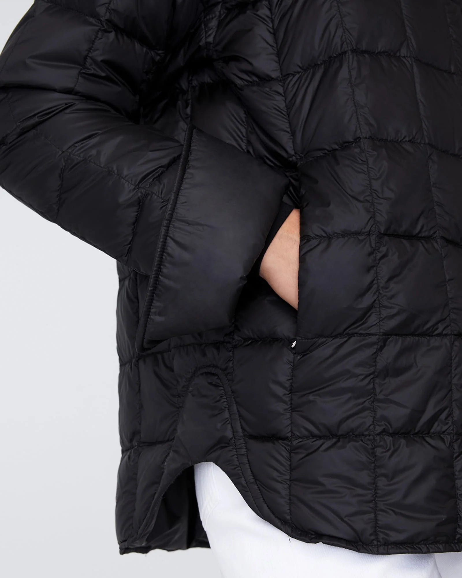 QUARTZ Co VERBIER - Quilted Down Jacket - Boutique Bubbles