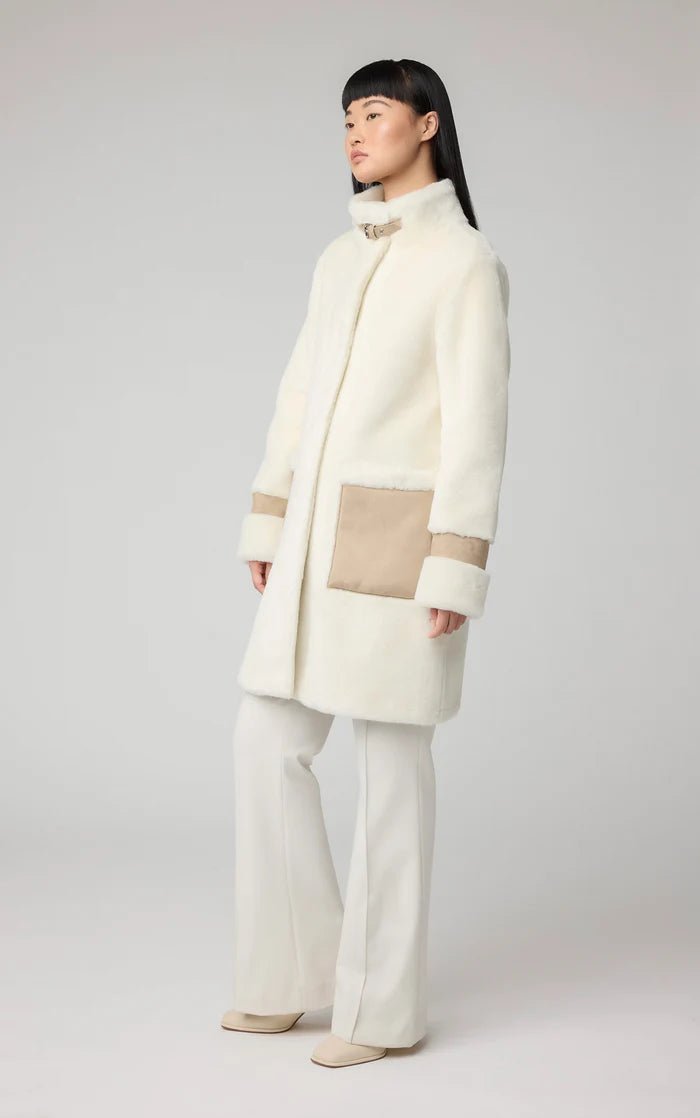 SOIA&KYO FIALA - Straight - Fit Luxe Faux Sherpa Coat - Boutique Bubbles