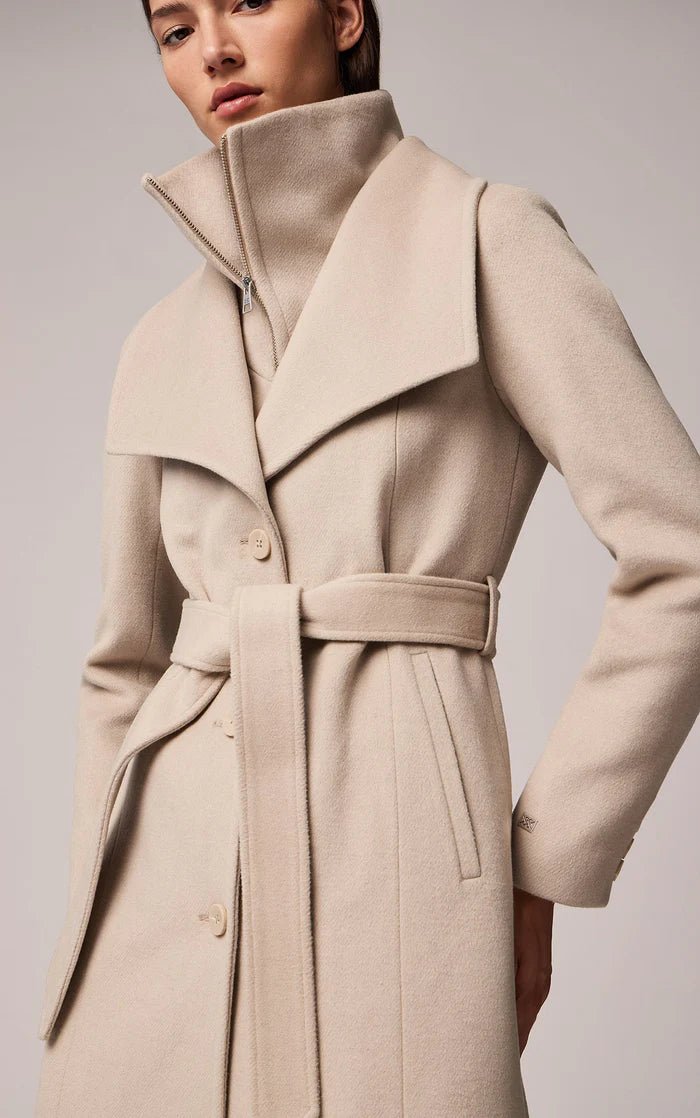 SOIA&KYO ILANA - Slim - Fit Classic Wool Coat With Bib Collar - Boutique Bubbles