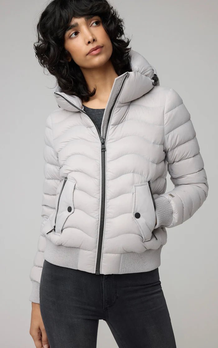 SOIA&KYO SENNA - V - Sustainable Lightweight Down Bomber With Hood - Boutique Bubbles