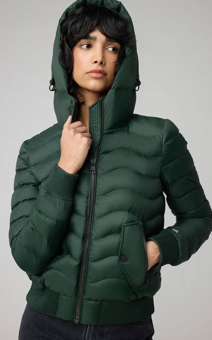 SOIA&KYO SENNA - V - Sustainable Lightweight Down Bomber With Hood - Boutique Bubbles